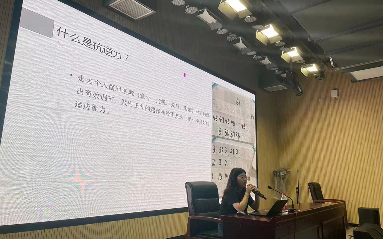 武陟董玉娣中学